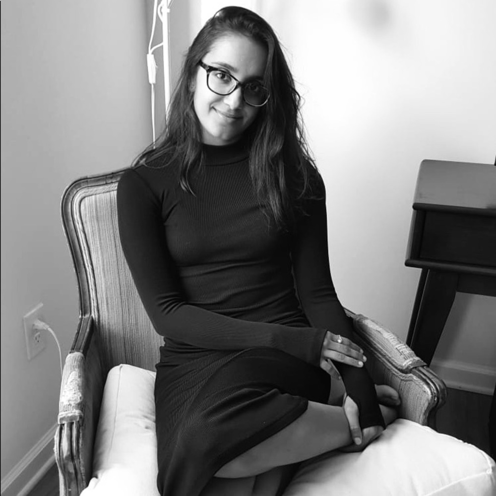 Meet your Posher, Fatima